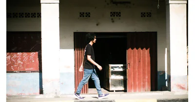 Menjadi Waras itu Gila