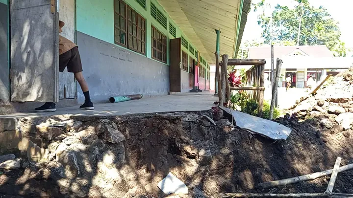 Gawat! Di NTT, Ada Sekolah Dasar yang Digusur demi Koperasi Merah Putih