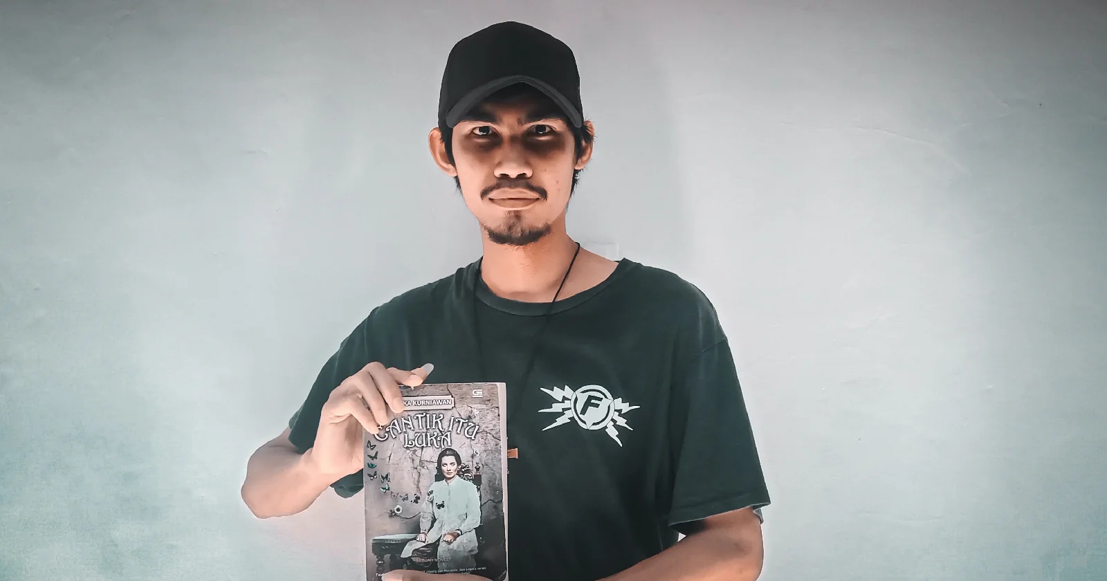 Sebab Cantik Itu Luka dan Luka-luka yang Lupa